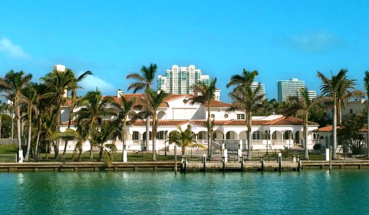 Luxury high value homeowner property insurance 